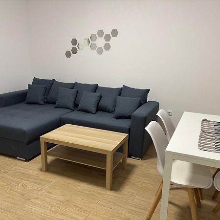 Militari Comfort Apartment Roşu Buitenkant foto